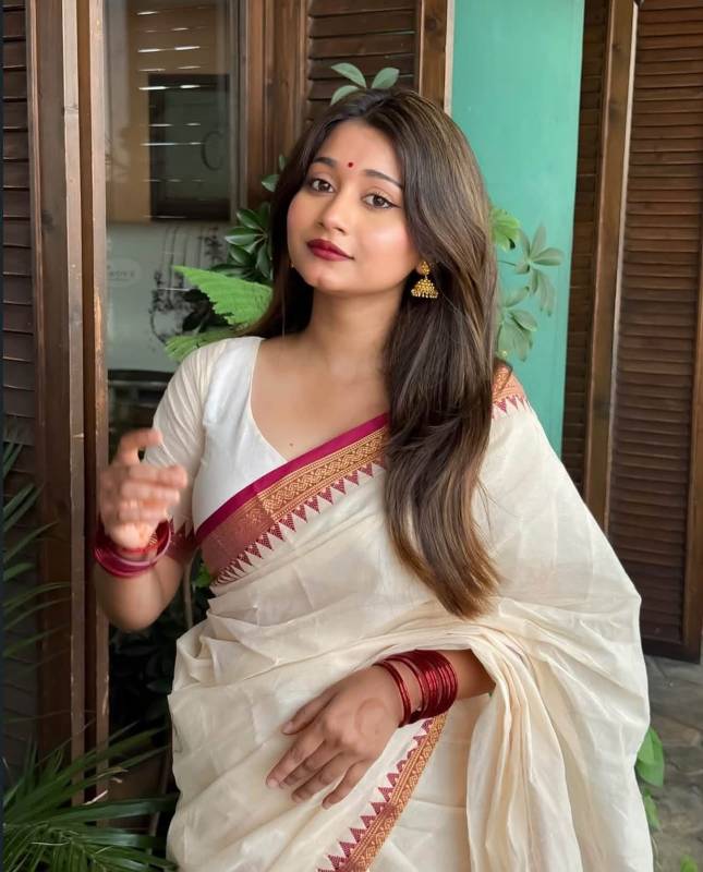 প্রিমিয়াম আফসান প্রিন্ট শাড়ি – ব্লাউজ পিসসহ