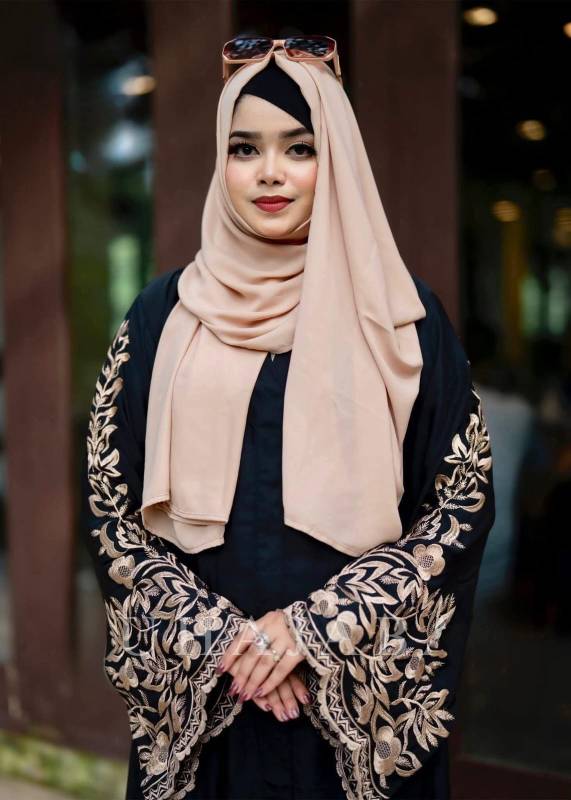 oporajita ambrotari borkha (Hijab shoho)